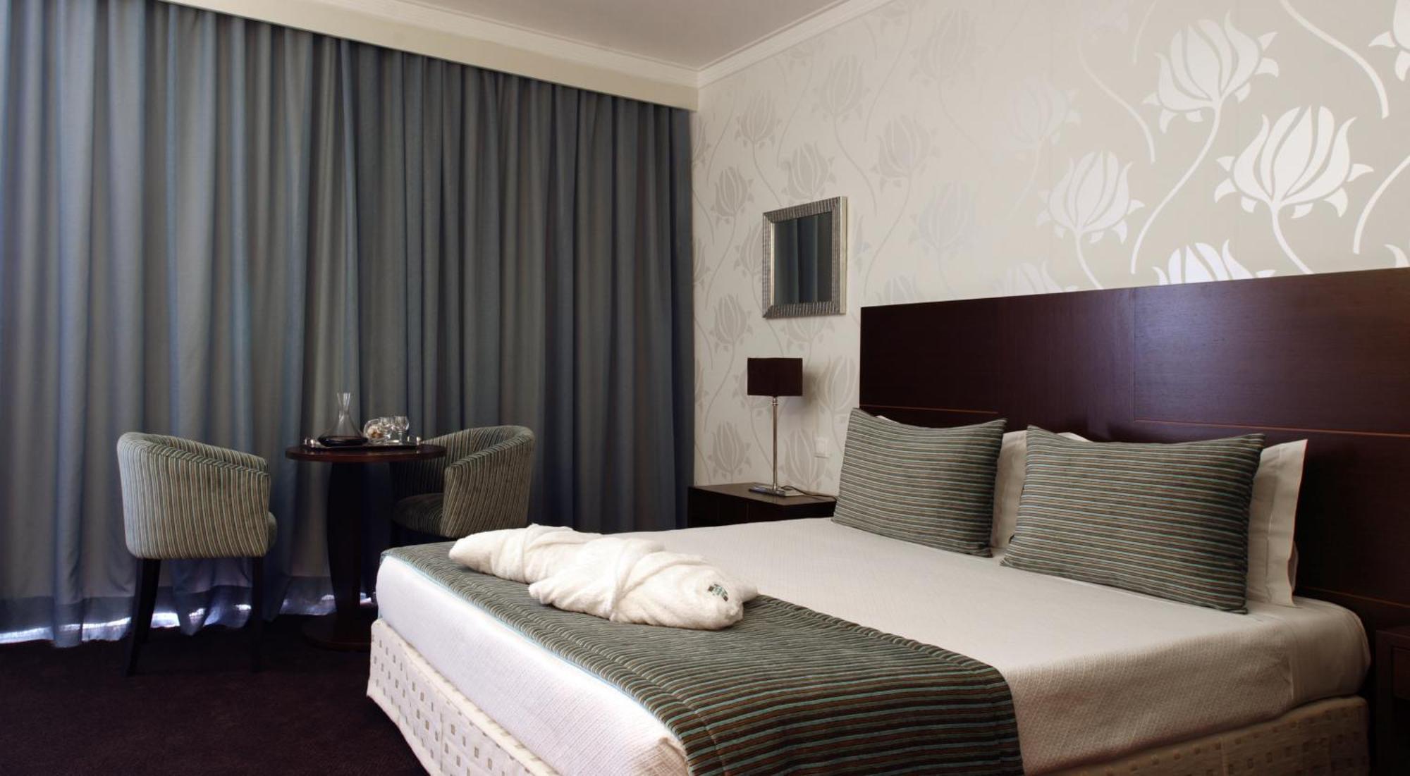 Double Room,429286380:JPEG